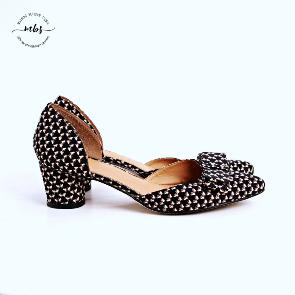 Madison by Shoedazzle Bow Block Heel Pumps Black‎ White Women EU 41.5